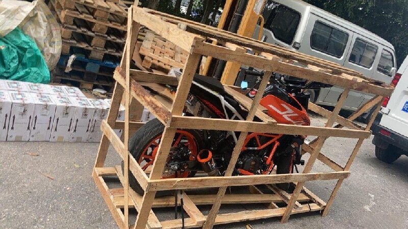 成都到瓊結(jié)電動(dòng)車托運(yùn)物流公司